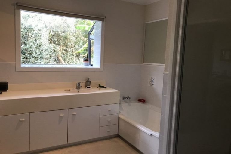 Photo of property in 35 Parkland Crescent, Te Kamo, Whangarei, 0112