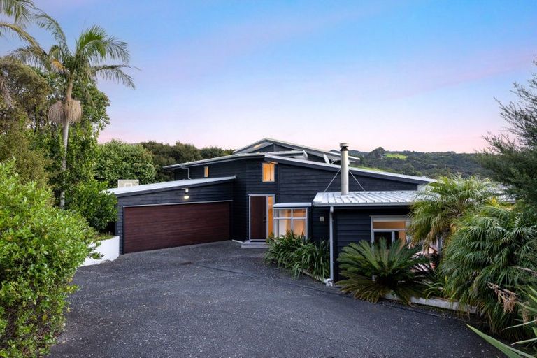 Photo of property in 21 Gazelle Way, Langs Beach, Waipu, 0582