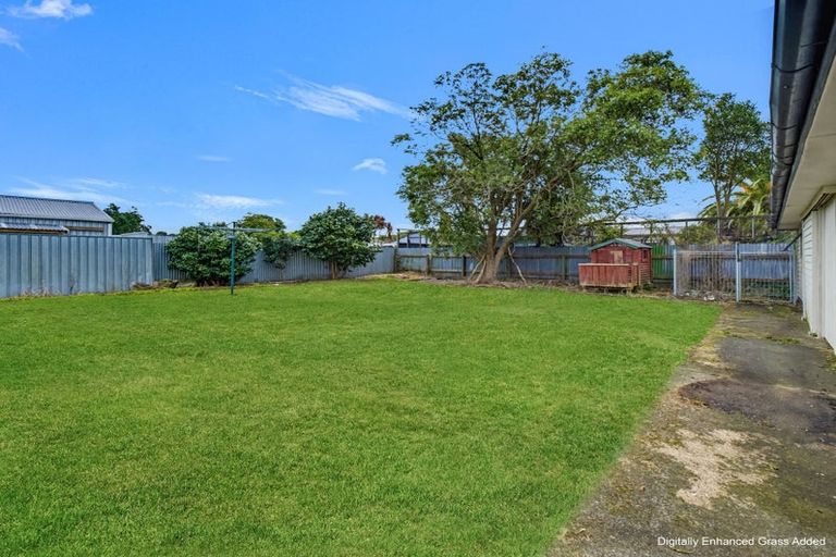 Photo of property in 17 Neptune Street, Dannevirke, 4930