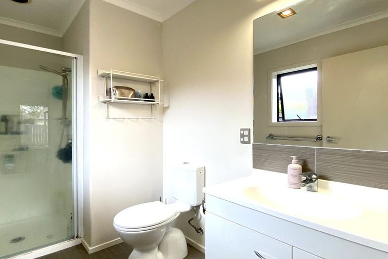 Photo of property in 2 Shaun Close, Papamoa Beach, Papamoa, 3118