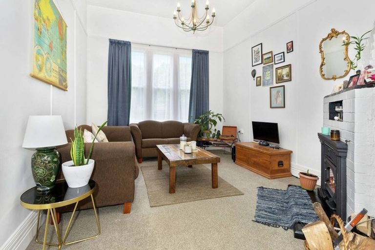 Photo of property in 60 Prospect Terrace, Pukekohe, 2120