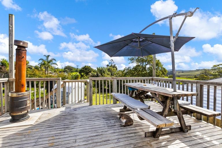 Photo of property in 32 Foster Crescent, Snells Beach, 0920