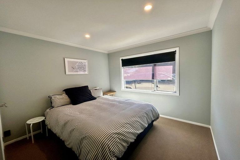 Photo of property in 84 Kent Terrace, Taradale, Napier, 4112