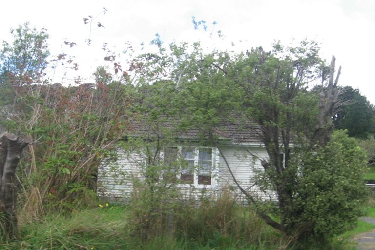 Photo of property in 109 Main Road, Wainuiomata, Lower Hutt, 5014
