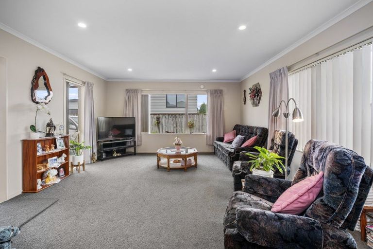 Photo of property in 53b Pemberton Crescent, Greerton, Tauranga, 3112