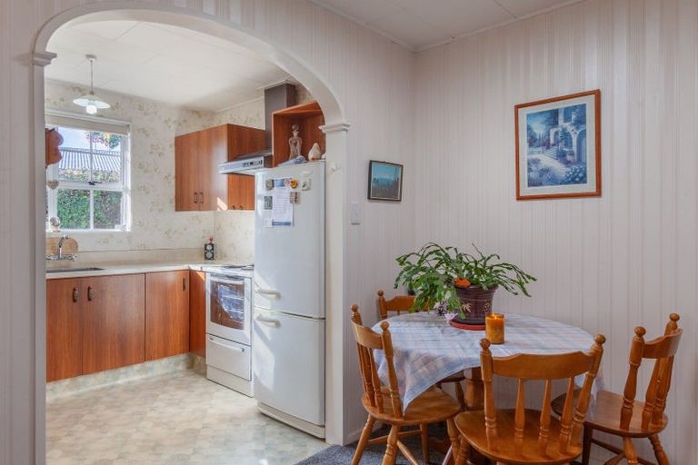 Photo of property in 30 Elliott Street, Taradale, Napier, 4112