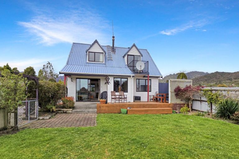 Photo of property in 26 Fraser Street, Ross, 7812