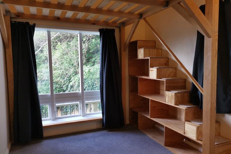 Photo of property in 1 Cecil Road, Wadestown, Wellington, 6012