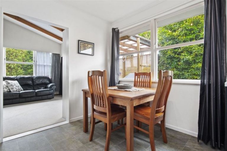 Photo of property in 11 Halberg Street, Papakura, 2110
