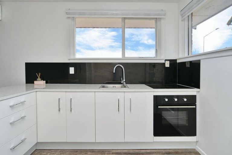 Photo of property in 1/430 Ferry Road, Woolston, Christchurch, 8023