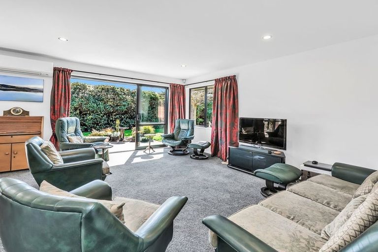 Photo of property in 8 Rhyolite Court, Rolleston, 7614