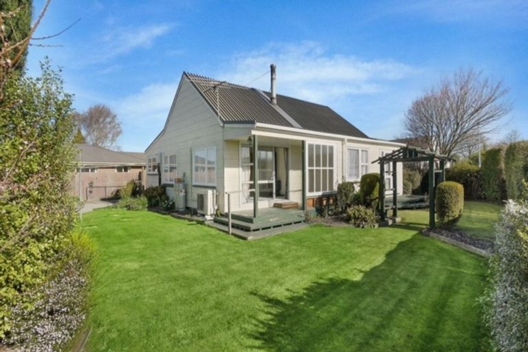 Photo of property in 36 Pensacola Crescent, Broomfield, Christchurch, 8042