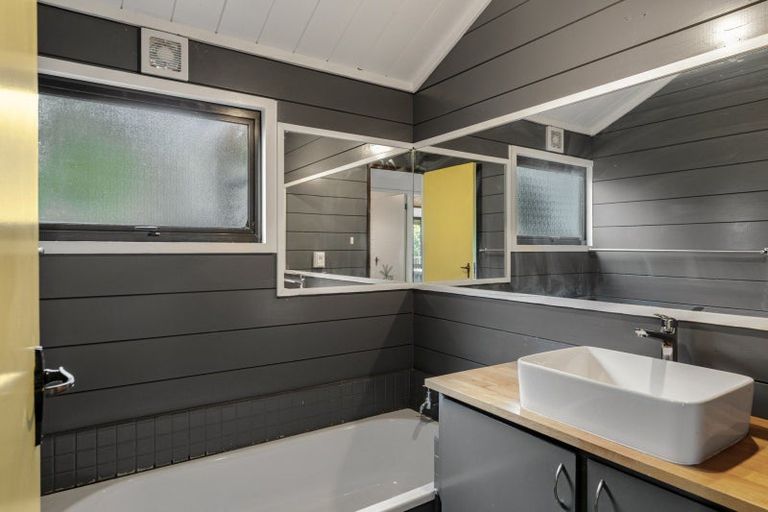 Photo of property in 9 Margaret Wells Avenue, Tairua, 3508