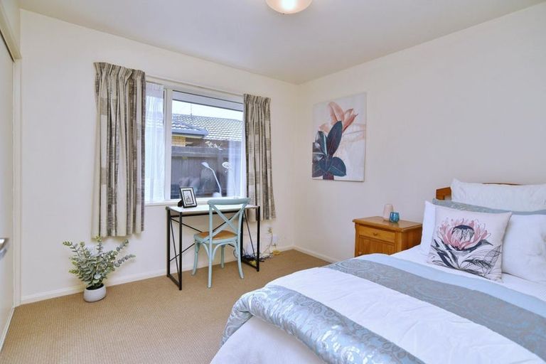 Photo of property in 66 Mauger Drive, Heathcote Valley, Christchurch, 8022