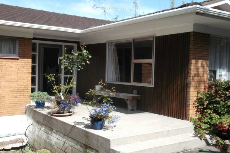 Photo of property in 12 Anakiwa Place, Milford, Auckland, 0620