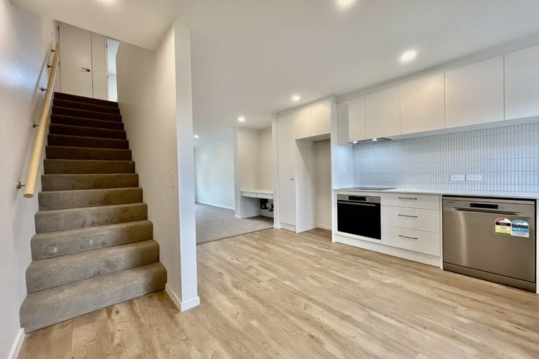 Photo of property in 2/115 Poulson Street, Addington, Christchurch, 8024