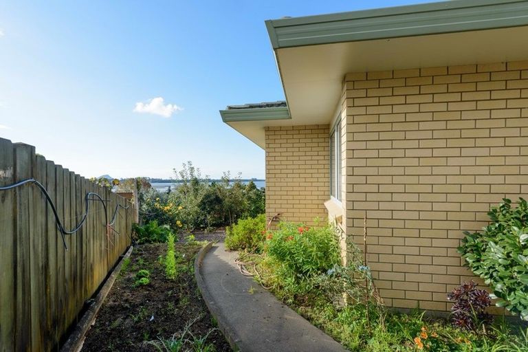 Photo of property in 7 Oakland Way, Welcome Bay, Tauranga, 3112
