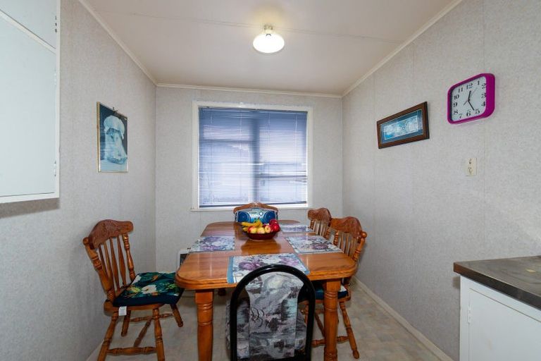 Photo of property in 73 Wilson Road, Flaxmere, Hastings, 4120