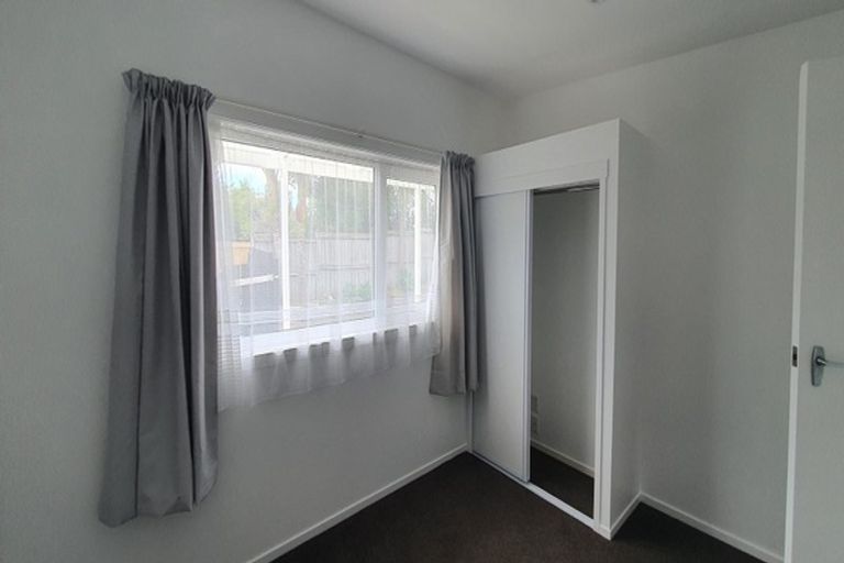 Photo of property in 176 Henderson Valley Road, Henderson, Auckland, 0612