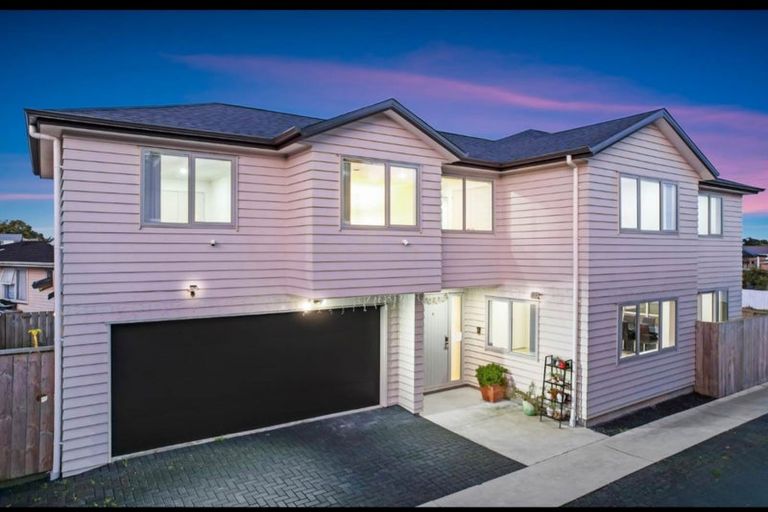 Photo of property in 95d Raglan Street, Mangere East, Auckland, 2024
