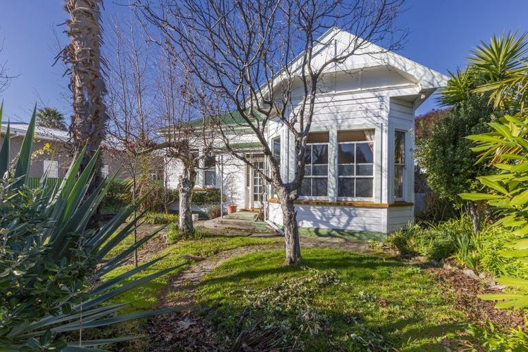 Photo of property in 131 Nelson Crescent, Napier South, Napier, 4110