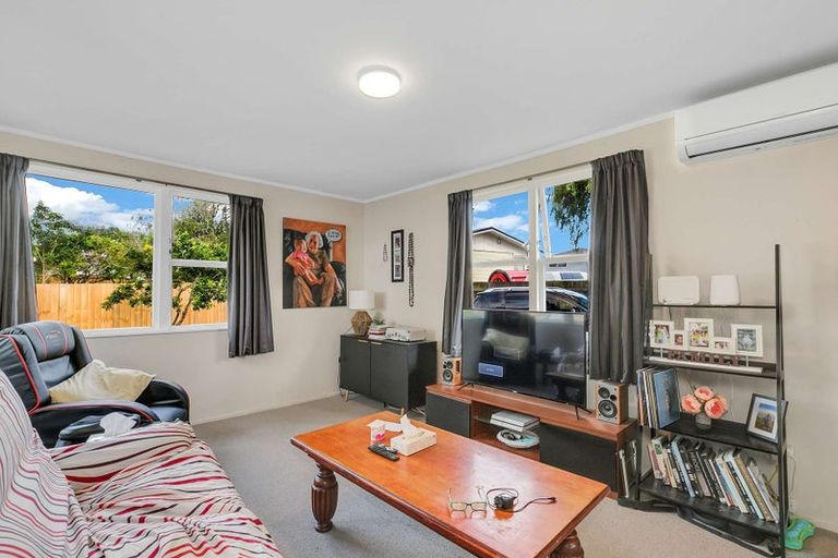 Photo of property in 45 Mcdivitt Street, Manurewa, Auckland, 2102