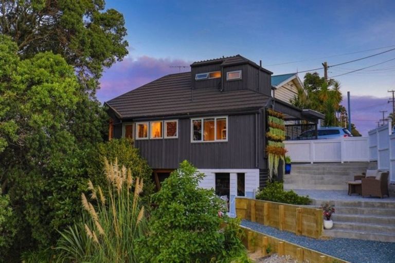Photo of property in 91 Princes Street, Northcote Point, Auckland, 0627