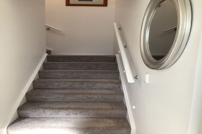 Photo of property in 14 Latimer Way, Petone, Lower Hutt, 5012