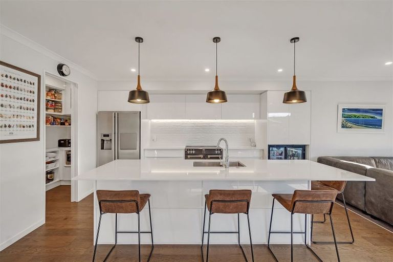 Photo of property in 11 Hinterland Drive, Prebbleton, 7604