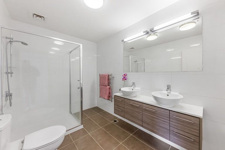 Photo of property in 72 Landmark Terrace, Orewa, 0931