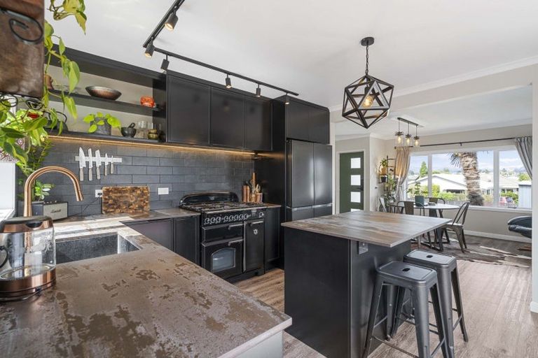 Photo of property in 3 Yatton Street, Greerton, Tauranga, 3112