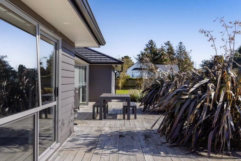 Photo of property in 4 Biron Place, Stratford, 4332