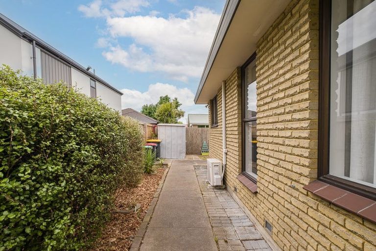 Photo of property in 2/195 Linwood Avenue, Linwood, Christchurch, 8011