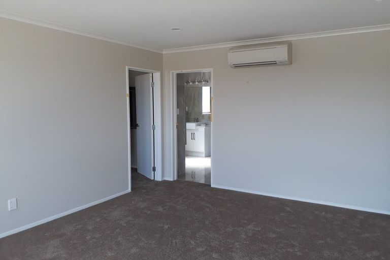 Photo of property in 26 Carrygawley Road, Flat Bush, Auckland, 2019