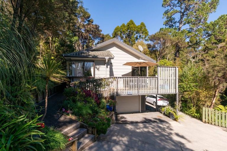 Photo of property in 1/16 Anne Mclean Drive, Bayview, Auckland, 0629