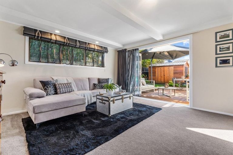 Photo of property in 60 Angelo Avenue, Howick, Auckland, 2014