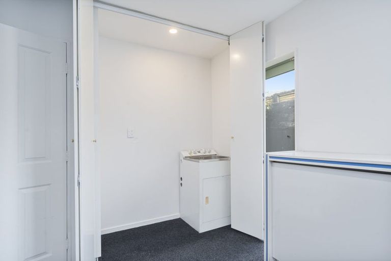 Photo of property in 2 Ferngrove Avenue, Ranui, Auckland, 0612