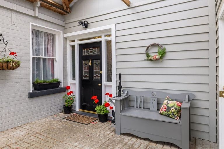 Photo of property in 14 Exeter Street, Waimate, 7924
