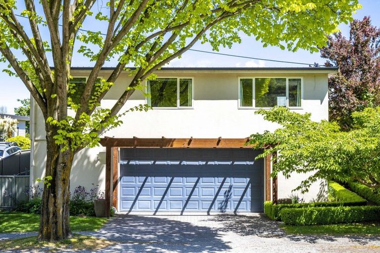 Photo of property in 56 Centennial Avenue, Arrowtown, 9302