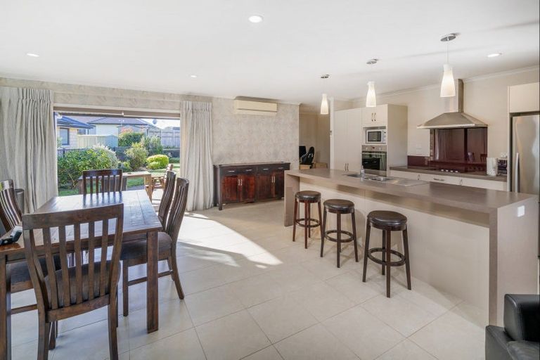 Photo of property in 44 Leeward Drive, Whitianga, 3510