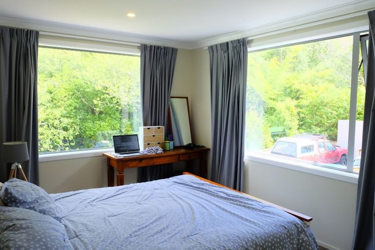 Photo of property in 102u3 Chester Road, Tawa, Wellington, 5028