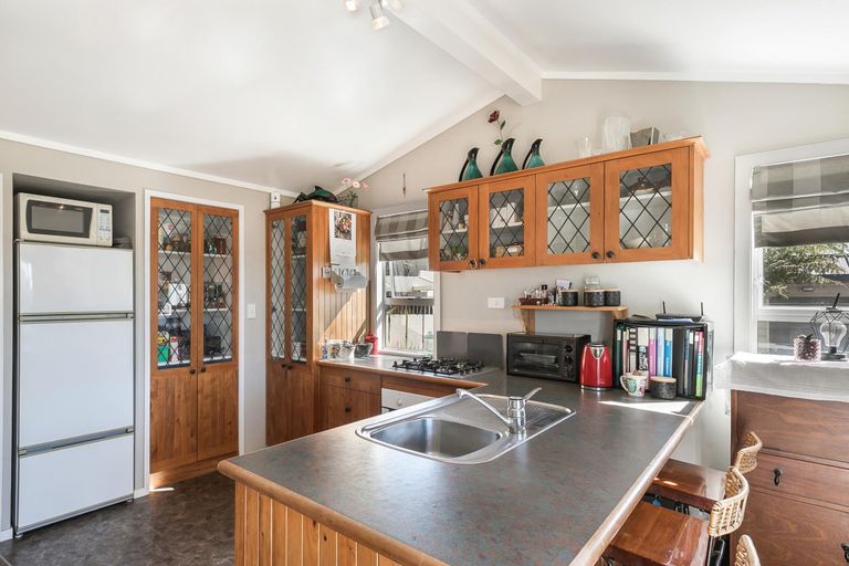 Photo of property in 7a School Road, Tuakau, 2121