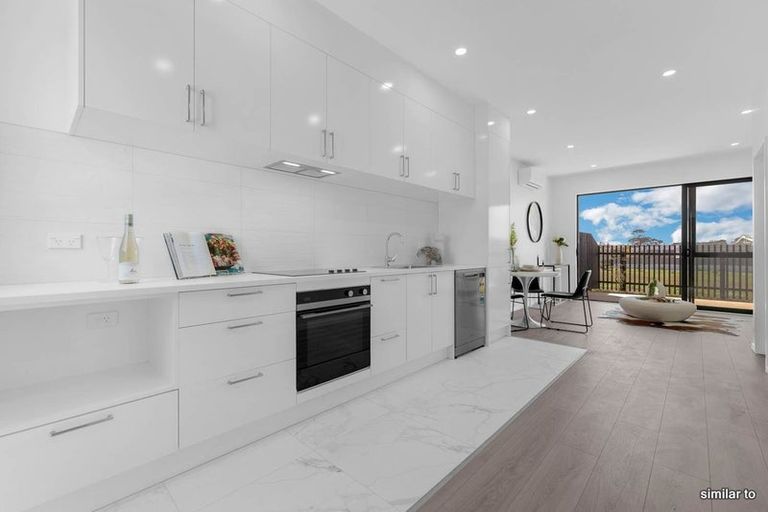 Photo of property in 6/17 Barneys Farm Road, Clendon Park, Auckland, 2103