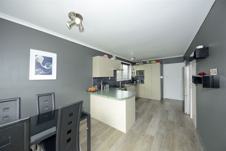Photo of property in 42 Te Rama Place, Wainoni, Christchurch, 8061