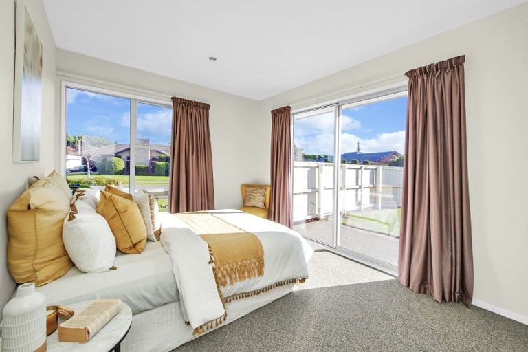 Photo of property in 26 Melville Crescent, Rolleston, 7614