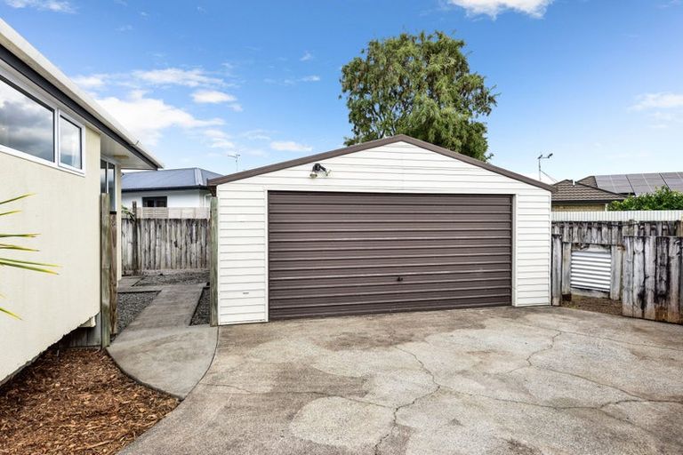 Photo of property in 67 Sandwich Road, St Andrews, Hamilton, 3200