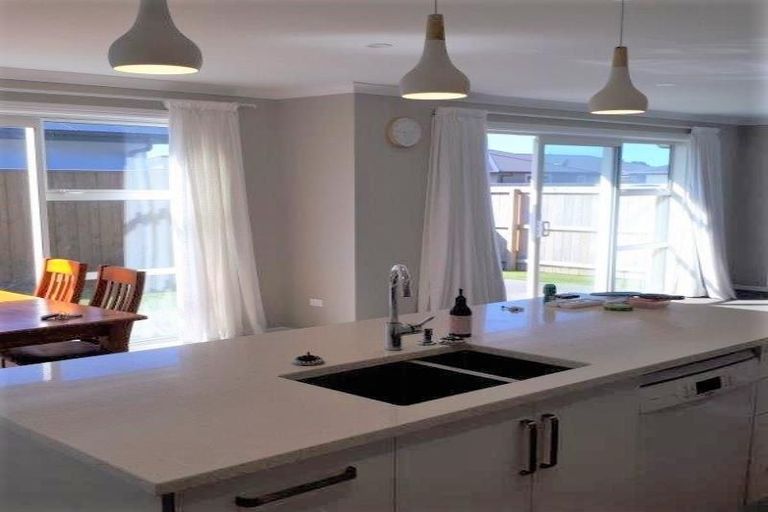 Photo of property in 10 Hickmott Street, Rangiora, 7400