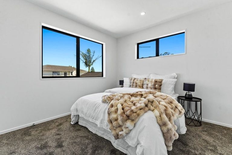 Photo of property in 38a Hyperion Drive, Randwick Park, Auckland, 2105