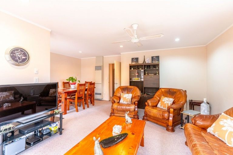 Photo of property in 13 Manly Garden, Paraparaumu Beach, Paraparaumu, 5032