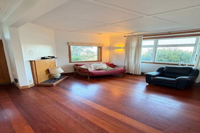 Photo of property in 16 Asquith Terrace, Brooklyn, Wellington, 6021